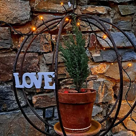 Les Colombages De Bergeval Familial Dans Les Ardennes Дом отдыха *