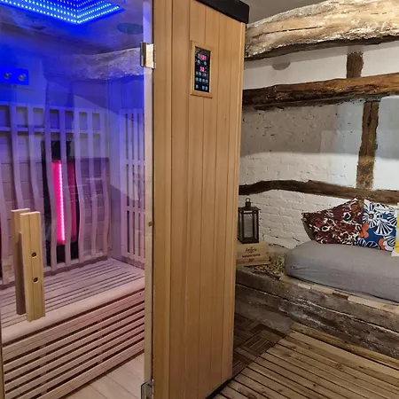 Дом отдыха Les Colombages De Bergeval Familial Dans Les Ardennes *